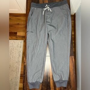 Figs High Waisted Zamora Joggers Scrub Pants - M